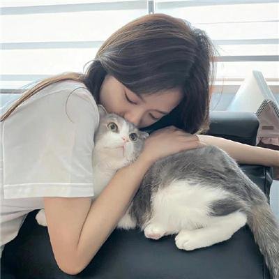 珊珊小传
